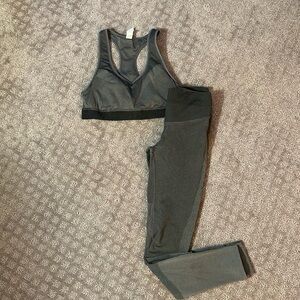 Lululemon Seamless training high rise legging